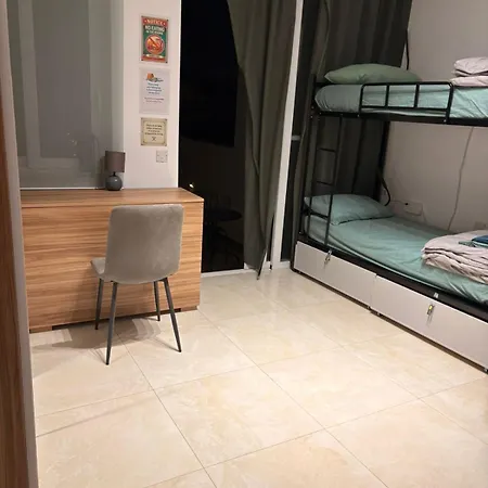 Pensiune Lourd Bed