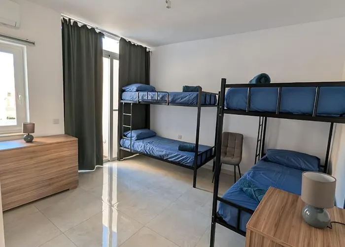 Guest house Lourd Bed *