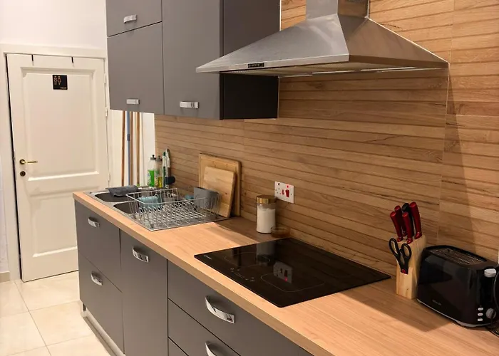 Lourd Bed 게스트하우스 *