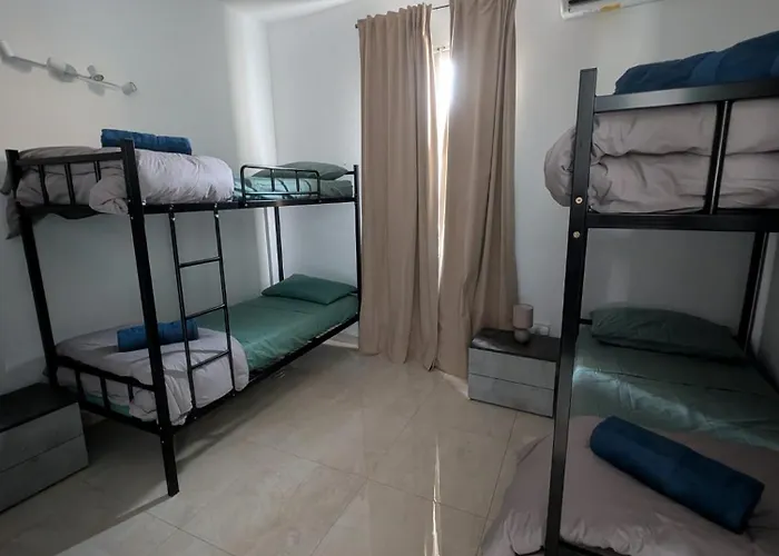 Lourd Bed 게스트하우스 *